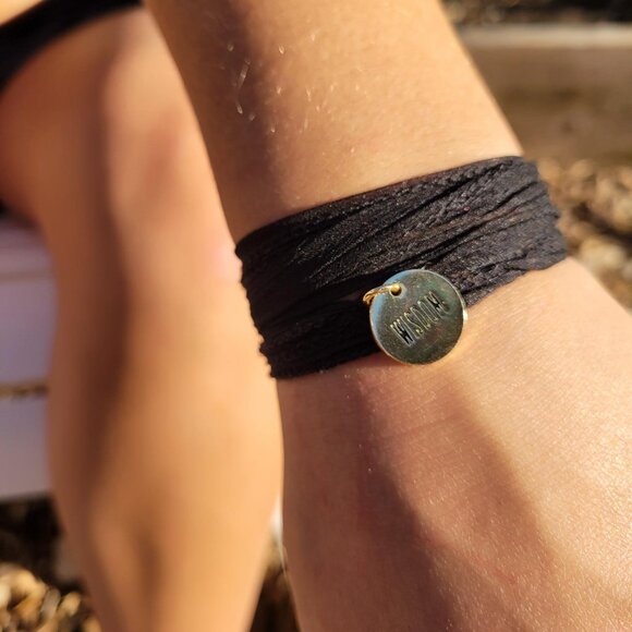 Silk wrap inspirational bracelets - Picture 2 of 2